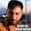 About Toccami, baciami Song