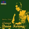 About Daun Daun Kering Song