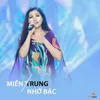 Mùa Hoa Cải Bên Sông