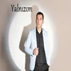 Yalnızım