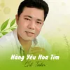 Nàng Yêu Hoa Tím