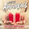 About Ett litet rött paket Song