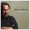 Rundt Neste Sving (Feat. Sondre Bratland)