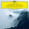 About Mahler: Das Lied von der Erde - IV. Von der Schönheit Song