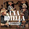 About Una Botella En Vivo Song