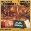 About Jul På Spanden Song