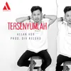 About Tersenyumlah Song