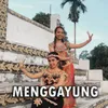 Menggayung