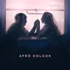 About Apró dolgok Song