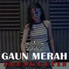 Gaun Merah