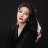 About 姑娘的倩装 Song