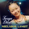 About Ngelabur Langit Song