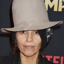 Linda Perry