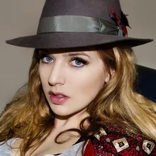 ZZ Ward