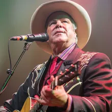 Robert Earl Keen