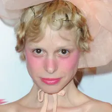 Petite Meller