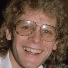 Paul Nicholas