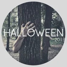 Scary Me (Halloween Music)