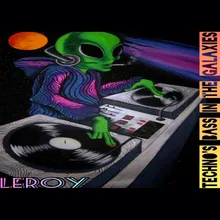 Techno's Bass in the Galaxies (Radio Edit)