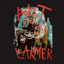 Alt Larmer-Live på båden