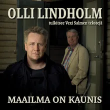 Istun ullakolla yksinäin