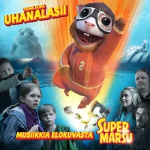 Uhanalasii Elokuvasta ”Supermarsu”