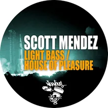 Light Bass Original Mix