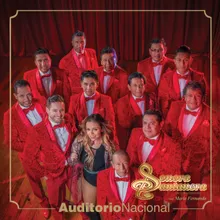 Popurri Homenaje Celia Cruz: Yerberito Moderno / Aguanile / Quimbara (feat. María Fernanda) En Vivo