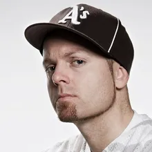 DJ Shadow