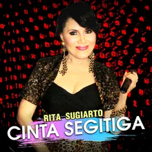 Cinta Segitiga