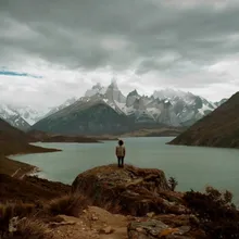 DEJA DE LLORAR