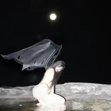 under the moon, im swaggin