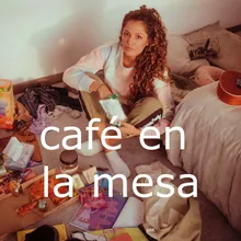 café en la mesa