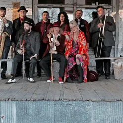 Squirrel Nut Zippers