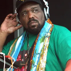 Afrika Bambaataa