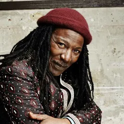 Alpha Blondy