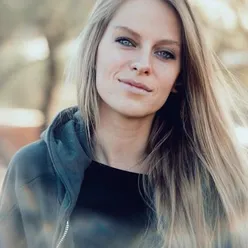 Nora En Pure