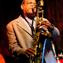 Ernie Watts