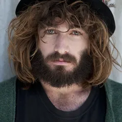 Angus Stone