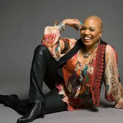 Dee Dee Bridgewater