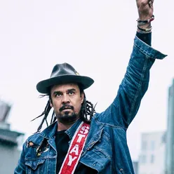 Michael Franti & Spearhead