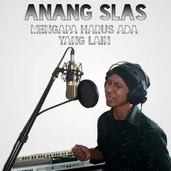 Mengapa Ada Yang Lain