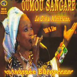 La diva africaine en tournée européenne-100% Live