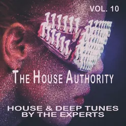 The House Authority, Vol. 10