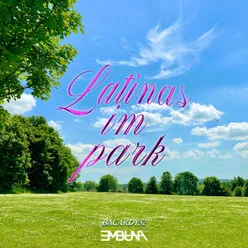 Latinas im Park