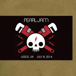 2014.07.08 - Leeds, England (United Kingdom) Live