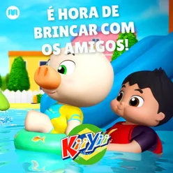 É hora de brincar com os amigos!