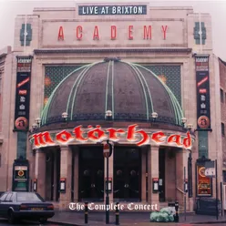 No Class (Live at Brixton Academy, London, England, October 22, 2000)