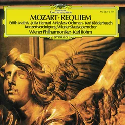 1. Introitus: Requiem/2. Kyrie