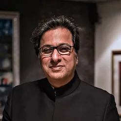 Talat Aziz